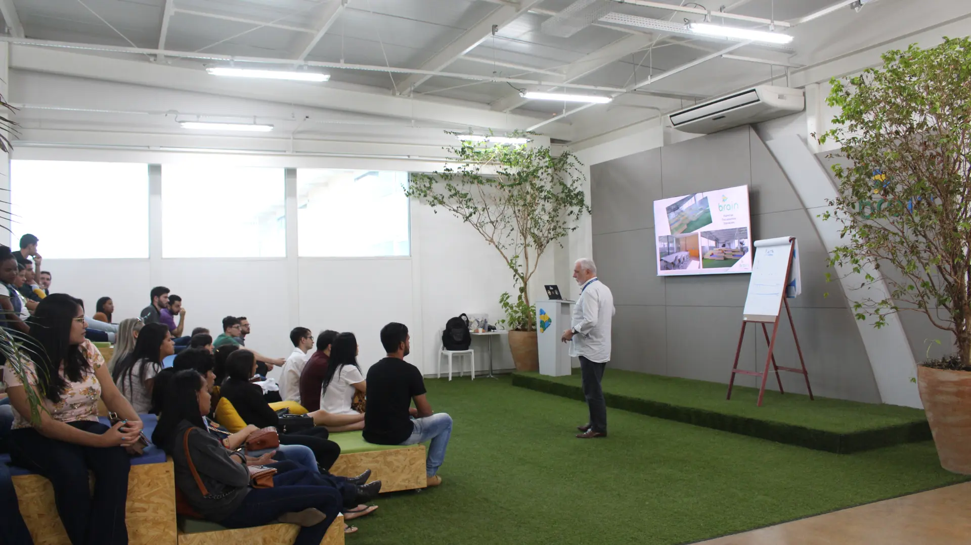 Espaço para eventos Brain Innovation em Granja Marileusa, Uberlândia — foto 7