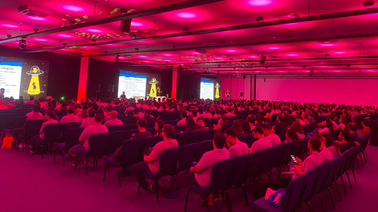 Espaço para eventos Gaudium Hall em Morada da Colina, Uberlândia — foto 2